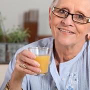 Zumos de fruta para la tercera edad