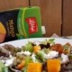 ensalada con aderezo de mango